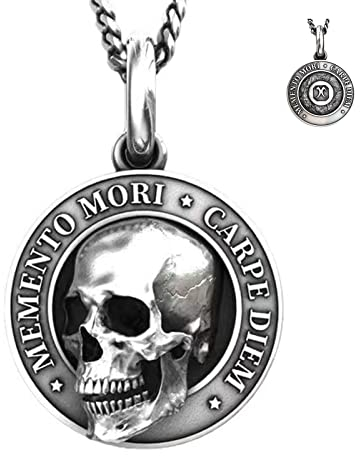 Doiicoon Halloween Carpe Diem Skull Pendant, Memento Mori Skull Pendant, Realistic Festive Necklace 3D Effect Silver Skull Head Men's (1pcs)