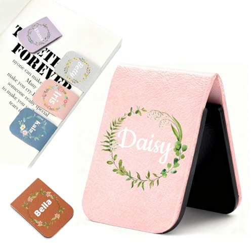 AAQ Personalisiertes Lesezeichen Magnetisch für Frauen - PU Leder Personalisiert mit Geburtsblume und Name Lesezeichen Geschenke für Liebhaber Freunde Leser Lehrer (Kranz)