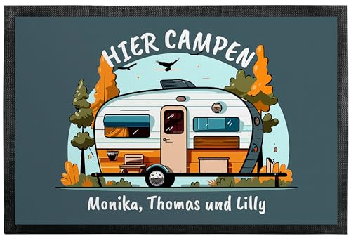 True Statements Camping Fußmatte „Hier CAMPEN“ personalisiert mit Wunschtext - für Innen & Außen - Geschenk für Campingfans Familien Reisen Camping-Freunde Geburtstag (50 x 75 cm)