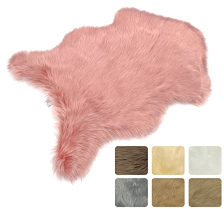Furryvalley Tapis en Fausse Fourrure en Peau de Mouton Artificielle Tapis en Peluche Luxueuse Housse de Canapé pour Siège Canapé Salon Chambre Chambre d'enfant Sol (60 x 80cm) (Blanc et Rose)