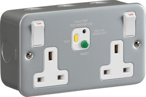 United Electrical MC07RCD Metal Clad 13A 2G DP RCD Switched Socket - 30mA (Type A), Powder-Coated Silver/Grey, 81.0 mm*50.0 mm*142.0 mm