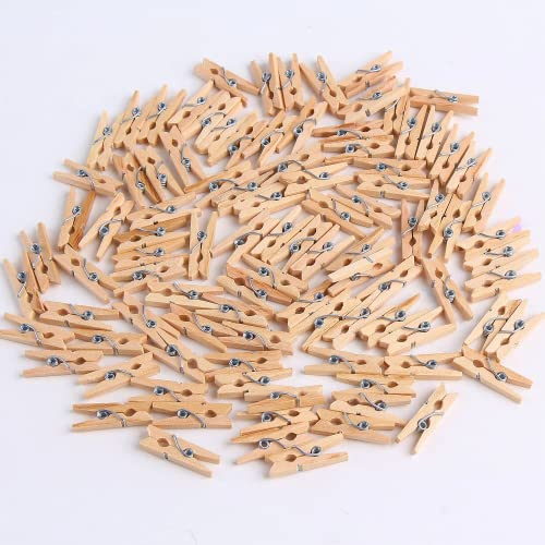DERAYEE 200pcs Pinces à Linge,Légères Ecologiques, 25mm Mini Pince a Linge Bois pour Décorer la Maison et Les Photos