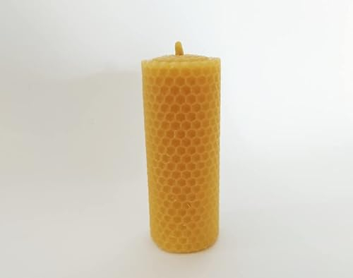 100% natürliche Beeswax Kerze 11cm Burn time about 5hrs. Made in Slowenien