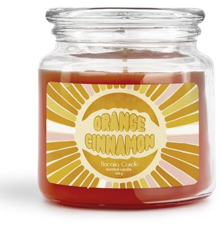 Bacana Candle - Bougie Parfumée en Pot de Verre - Bougie Parfumée en Pot avec Couvercle - Bougie Cadeau Originale - 560 Grammes - Durée de Combustion ± 100 - Orange Cinnamon - Orange & Cannelle