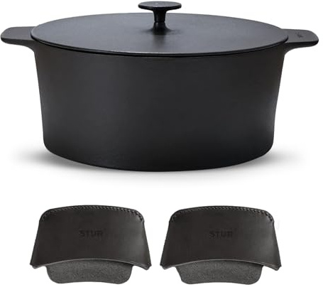 STUR Gusseisenbräter 28 cm, 7 L, inkl. Leder-Griffschutz Duo, emailliert | Dutch Oven, Schmortopf, Cocotte, Deckel, für Backofen, Induktion & alle Herdarten, Sauerteigbrot, 30 Jahre Garantie