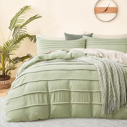 DJY Duvet Cover King Size -Boho Pleated King Quilt Set, 3PCS Soft and Breathable Textured Bedding Set with Zipper Closure (Green, 230x220cm)