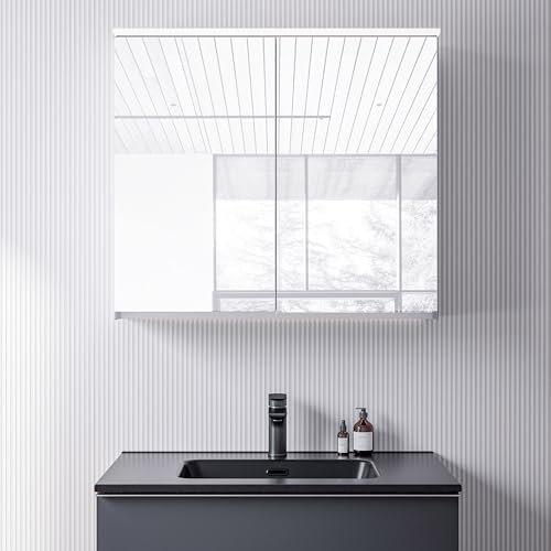 Bernstein LED-Spiegelschrank VARO 80cm – Waschtischbeleuchtung, Innenverspiegelung, Steckdose, Soft-Close-Funktion, Getönte Glaseinlegeböden, Wandmontage – Moderne Badezimmerbeleuchtung & Badspiegel