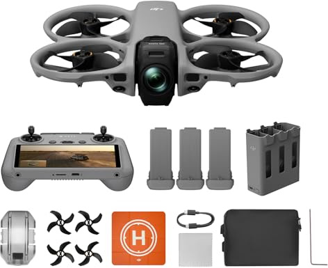 DJI Avata 360 Combo Fly More (RC 2) con accessori, drone a 360° con imaging 8K da 1 pollice per FPV e riprese aeree, con paraelica, Pad di atterraggio pieghevole (Avata 360 Fly More Combo)