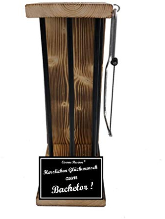 Bachelor Geschenk - Rohling zum SELBST BEFÜLLEN Größe L - Eiserne Reserve leer Black Edition incl. Säge - lustige Geschenkidee - -s- Herzl. Glückw. zum Bachelor