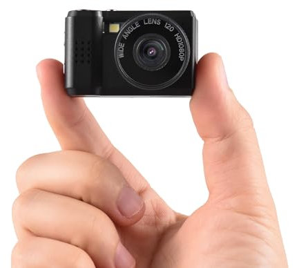 Andoer Mini Digital Video Camera 1080P Camcorder Built-in Battery with LCD Screen Flash for Photo Video