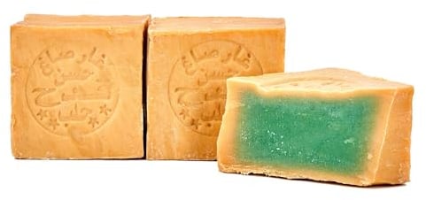 Carenesse Olivenöl-Seife Aleppo Rezeptur I 2x Natürliche Seife à 200g I Dusch-/ Haarseife vegan mit 85:15% Oliven- & Lorbeeröl I Vegane Alepposeife ohne Chemie & Plastik für Haut und Haare