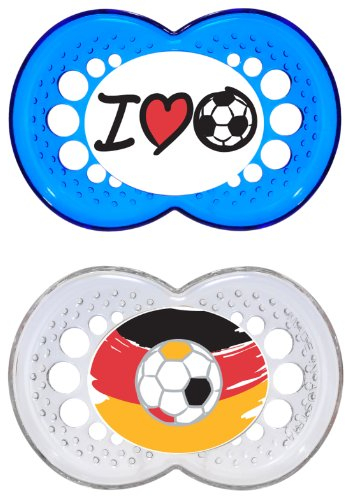MAM Original Silikon Schnuller „Football“-Kollektion zahnfreundlicher Schnuller, Baby Schnuller aus speziellem MAM SkinSoft Silikon mit Schnullerbox, 6-16 Monate, blau 2 Stück (1er Pack)