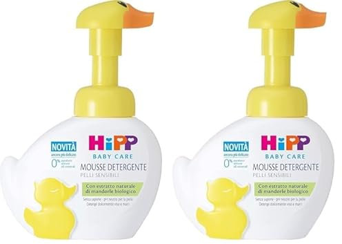 HiPP - Baby Care - Mousse Detergente per Bambini a Forma di Simpatica Paperella, Deterge e Idrata Corpo e Mani, per Pelli Sensibili, con Estratto Naturale di Mandorle Bio, 1 Flacone da 250 ml