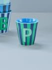 Rice Melamin Becher medium gestreift mit Buchstaben, Modell für Jungen blau/grün/mint- Töne, Größe 9 x 9 cm (P Junge)
