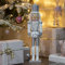 The Christmas Workshop 71049 Nussknacker Soldat Holz 50cm hoch weiß Silber Weihnachtsdeko