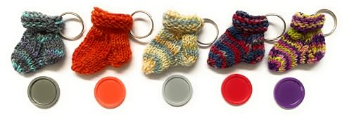 Schlüsselanhänger gestrickt Socke mit Einkaufswagenchip bunt 5er Set