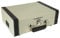 Madison - MAD-RETROCASE-CR - Custodia per giradischi retrò (33, 45, 78 giri) con altoparlanti incorporati, Bluetooth, USB, SD - Adattatore 45 giri incluso - Pelle blu chiaro