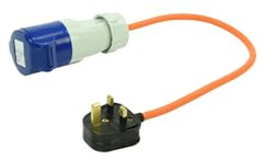 ProPlus Adapterkabel 40cm von UK Stecker nach CEE | Britischer BS 1363 Stecker auf IEC 60309 Kupplung - orange Kabel - für Camping & Baustelle