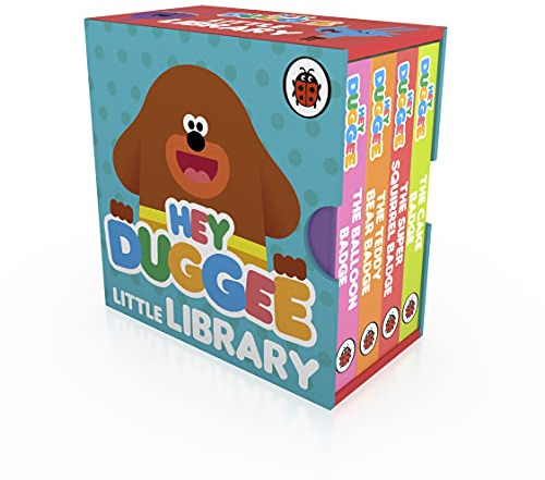 Hey Duggee: Little Library: The Balloon Badge; The Teddy Bear Badge; The Cake Badge; The Super Squirrel Badge (Duggee's Little Library)
