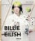 Ikonische Outfits von Billie Eilish: The Lookbook
