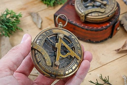 WOANIN Personalisierte Kompass-Sonnenuhr für Papa, Kompass, personalisierbar, gravierter antiker Kompass, individuelles Geschenk, Messing-Sonnenuhr, Kompass, Vatertag, Papa-Geschenk