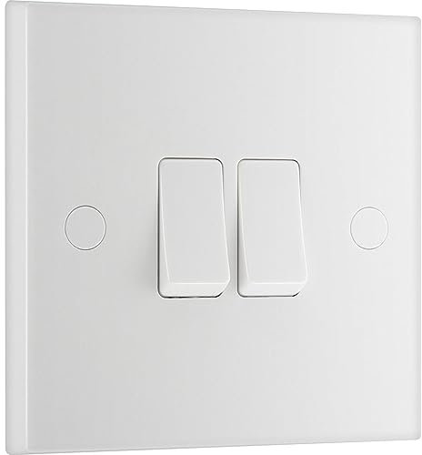 BG Interruptor eléctrico de doble pared, 2 vías, borde cuadrado, serie Nexus 900, moldeado blanco, 20A, 16AX, 942
