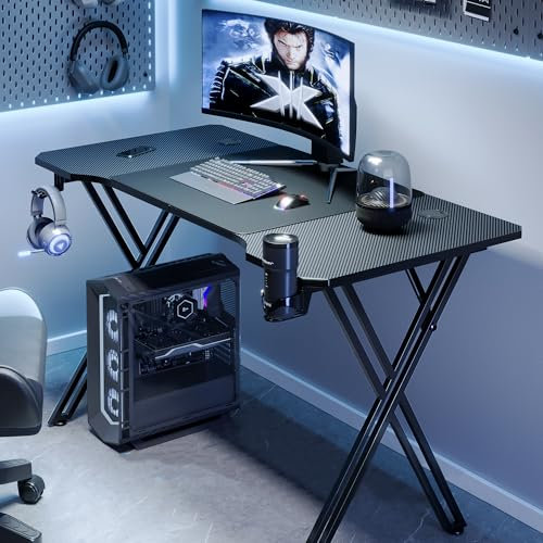 XMTECH Bureau Gaming 120x60 - Table Gaming Cadre en X avec Surface en Fibre de Carbone Stable - avec Porte-gobelet et Crochet pour Casque - Noir