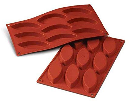 silikomart | SF039 Silikonform für BARCHETTA Monoportionen, antihaftbeschichtet, 9 Monoportionen, Packung mit 1 Kuchenform, 100 x 44 mm, h 15 mm, Made in Italy