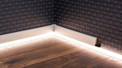 Canale LED per battiscopa 22 x 2500 mm