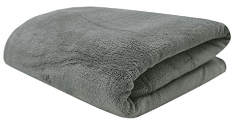 ZOLLNER Kuscheldecke flauschig in 150x200 cm - super kuschelige und warme Sofadecke - waschbar bis 95°C - atmungsaktive Mikrofaser in Taupe - Hotelwäschequalität - Oeko Tex® Zertifiziert