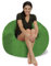 Chill Sack L - Der Sitzsack mit Memory-Foam Füllung - Das Sitzkissen für Kinder und Erwachsene mit kuschelweichem, waschbarem Velourbezug in Limettengrün