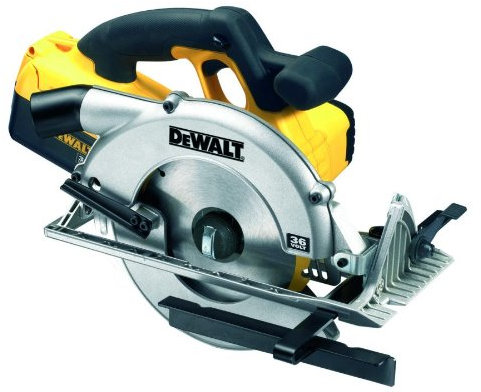 DeWalt Scie circulaire sans fil DC300M2-QW