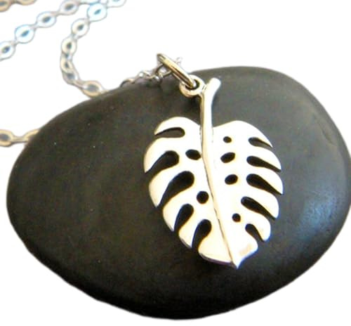 Halskette aus 925er-Sterlingsilber, tropisches Blatt, kleine Monstera-Palme, Charm, Urlaub, einfache Pflanze, Natur-Anhänger, zierlicher Schmuck, Geschenk für sie, mit 45,7 cm langer Kette, versilbert