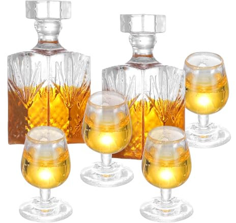 JJUNW 6 Stück Puppenhaus Mini Whiskey Weinflasche, 1:12 Mini Weinflaschen Becher Puppenhaus Flaschen Glasflaschen Weinglas Miniatur Wichtel Zubehör für Rollenspiel DIY Feengarten(Gelb)