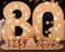 Giftota 2025 Livre d'or en Bois pour Femmes et Hommes - Numéro 80 Cadeau en Argent - Cadeau de 80e Anniversaire avec LED Lumières - 80e Décorations en Bois - Panneau de Bois - Cadeau Personnalisable