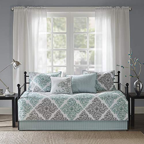 Madison Park Tagesbettbezug-Set – doppelseitiges Quilting, lässiges Design, Ganzjahres-Bettwäsche mit Bettrock, passende Kissenbezüge, dekoratives Kissen, 190,5 x 99,1 cm, Diamond Aqua, 6-teiliges Set