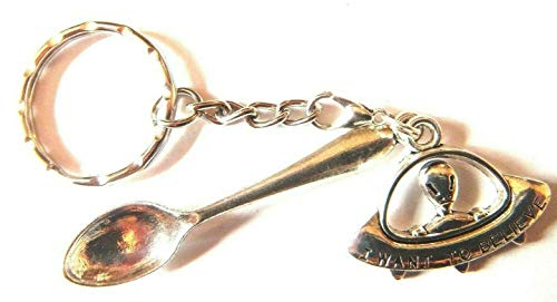 Starfish Records Detachable Mini 'I Want To Believe' Martian UFO Spoon Keyring, Mini Spoon Keychain, Spoonie Bag charm, Alien Science Fiction Keyring