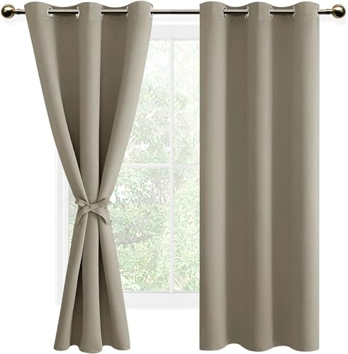 DWCN Vorhang Blickdicht mit Ösen 2 Stücke Verdunkelungsgardinen Thermogardine Vorhänge Dunkel Thermogardine Verdunkelung für Wohnzimmer Schlafzimmer, Taupe, 137x117cm(HxB)