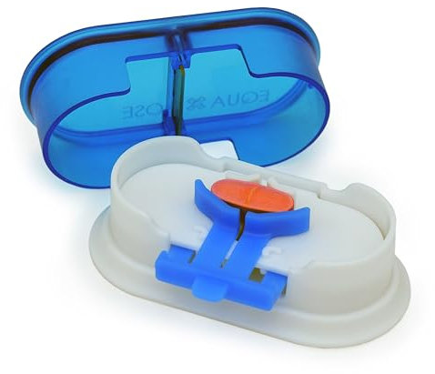 Der Pivotell Equadose Pillenschneider-Splitter: Eine neue Art von Pillenschneider mit doppelten Edelstahlklingen und einer Zentriervorrichtung.