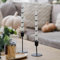 Ginger Ray Velas blancas para cena de Halloween con murciélagos negros, decoración de mesa, paquete de 2