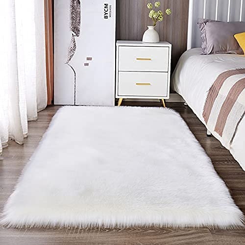 KAIHONG Faux Fur Sheepskin Style Rug (50 x 150 cm) Faux Fleece Chair Cover Seat Pad Soft Fluffy Shaggy Area Rugs For Bedroom Sofa Floor (white, 50x150cm)