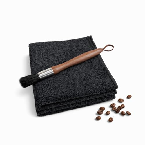 Barista Pinsel Set, 2 Schwarze Mikrofasertücher 30x30cm & Holz Kaffeepinsel | schwarz, 2 Tücher + 1 Pinsel, 300GSM, weich, saugstark, fusselfrei, waschbar, für Siebträger, Dampflanze, Kaffeemühle