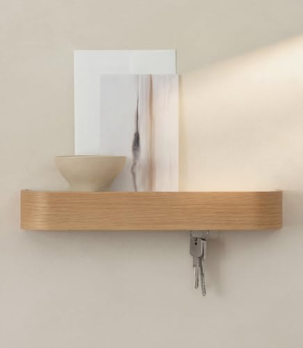 Kazai. Schlüsselbrett 'Toke' | Minimalistisches Schlüsselhaken-Design aus Berlin | Moderner Schlüsselhalter mit Ablage aus Holz | Schlüsselregal als Flur Möbel für die Wand | Eiche