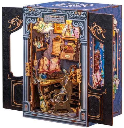 CUTEBEE Book Nook Kit - DIY Miniature House,Casa de muñecas en Miniatura, Kit de construcción con Cubierta Antipolvo y luz LED, Booknook maquetas para Adultos para Construir(Soul Travel Agency)