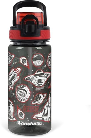 wooshwa Botella de Agua Niños y Niñas 600ml, Botella Infantil con Pajitas para Colegio Deportes Viajes, A prueba de fugas y Sin BPA - Nave Espacial Negro