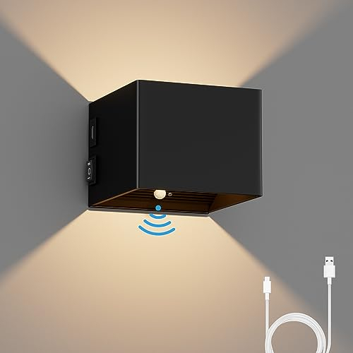 K-Bright Akku Wandleuchte mit Bewegungsmelder Innen LED Wandlampe Batteriebetrieben mit Schalter,5W USB Aufladbare Wandbeleuchtung Magnetische Flurlampe, für Schlafzimmer Wohnzimmer Treppe, Schwarz
