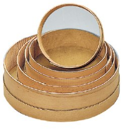 Panetta Casalinghin Legno setaccio Whit Sottile Maglia in Ottone, Beige, 20 cm, Legno, Beige, 35 cm