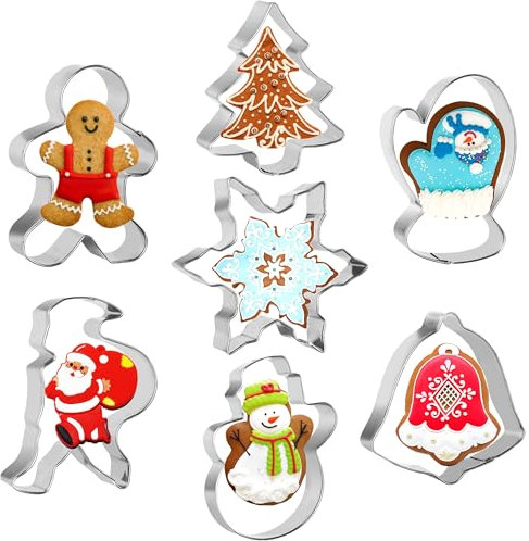 Christmas Cookie Cutter Set,Pecehom 7Pcs Snowflake,Christmas Tree,Gingerbread Man,Santa Claus,Gloves,Bell,Snowman Stainless Xmas Biscuit Cutters for Baking