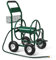 GOPLUS Carro dispensador para manguera de riego sobre ruedas para jardín, con cesta de almacenamiento, en un marco metálico resistente, 96 x 62 x 113 cm, color verde