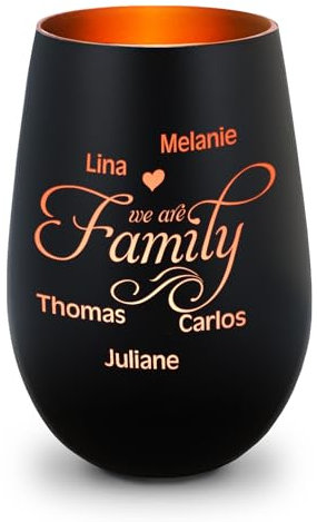 GRAVURZEILE Deko Windlicht aus Glas mit Gravur - We Are Family - Personalisiert mit bis zu fünf Namen - Persönliches Geschenk für Frauen und Männer zum Geburtstag und Weihnachten - Schwarz/Bronze